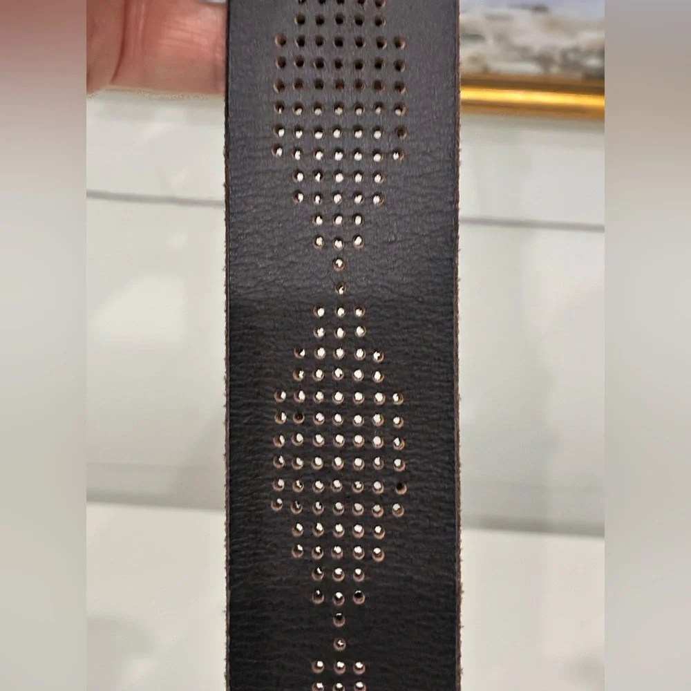 Lucky Brand Brown Leather Belt 32 Brass Buckle Perforated Design